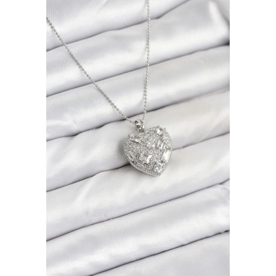 316L Çelik Zincir Gümüş Zirkon Taşlı Kalpli Kadın Kolye