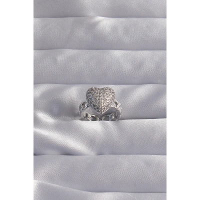 BFS Pirinç Ayarlamalı Gümüş Renk Zirkon Taşlı Bombeli Kalp Yüzük