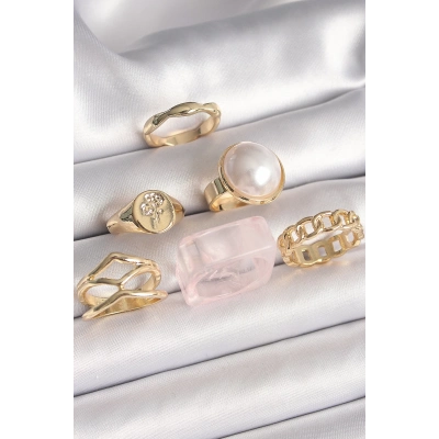 BFS Pirinç Gold Renk Beyaz İncili Zincir Yüzük Figür İşleme Detay 6Lı Kadın Yüzük Seti