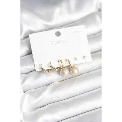 BFS Pirinç Gold Renk İnci Detaylı 925 Gümüş Çivili Kadın Küpe Seti