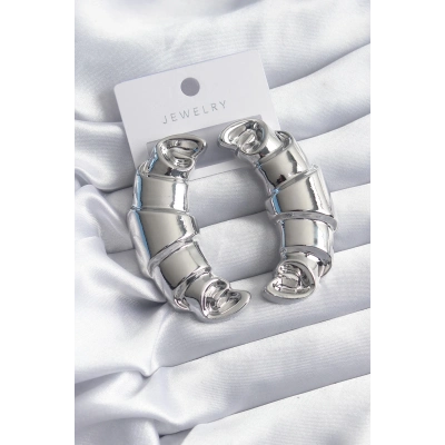 BFS Pirinç Gümüş Renk Kruvasan Model Kadın Küpe