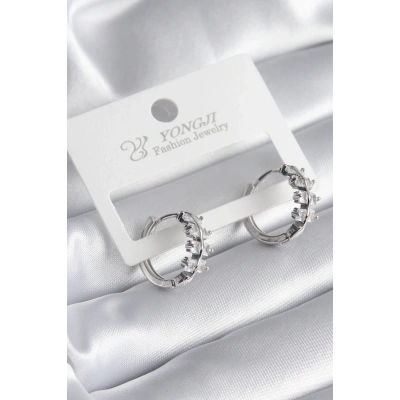 BFS Pirinç Gümüş Renk Zirkon Taşlı Kadın Küpe