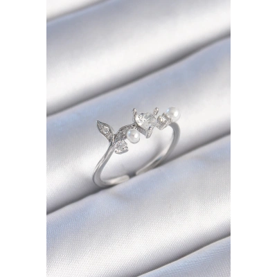 BFS Pirinç Gümüş Renk Zirkon Taşlı Kalp Yaprak Model İnci Detay Kadın Yüzük