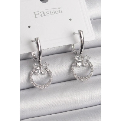 BFS Pirinç Gümüş Renk Zirkon Taşlı Kelebek Figür Sallantı Detay Kadın Küpe