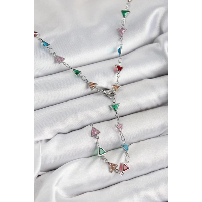 BFS Pirinç Renkli Zirkon Taşlı Üçgen Model Gümüş Renk Kadın Y Kolye