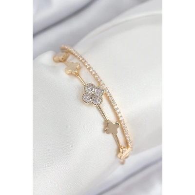 BFS Pirinç Zirkon Taşlı Yonca Model Gold Renk Kadın Bileklik