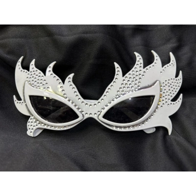 BFS   Taşlı Göz Kamaştıran Gecenin Yıldızı Beyaz Parti Alev Gözlük