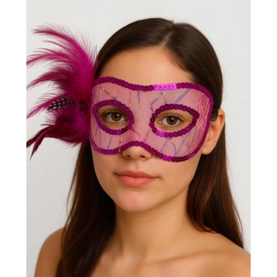 ÇOK SATAN Fuşya Renk Yandan Tüylü Pul Payet İşlemeli Parti Maskesi 23x12 Cm