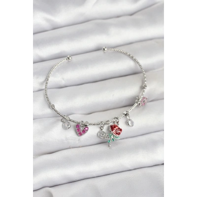 Gül Charmlı Gümüş Renk Pirinç Kadın Bileklik