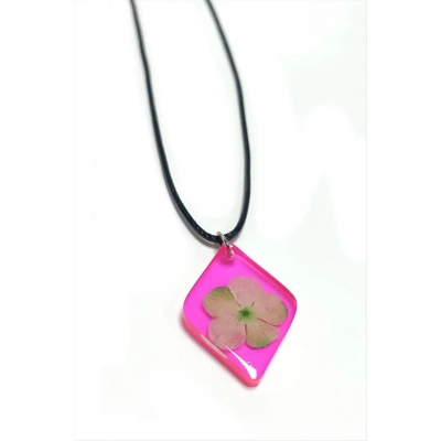 ÇOK SATAN Kartopu Çiçeği Baklava Dilimli Epoksi Kolye