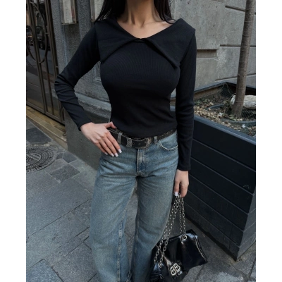 Kelebek yaka uzun kol bluz siyah