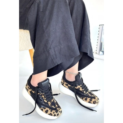 Mark Leopar Süet Bağcıklı Spor Ayakkabı