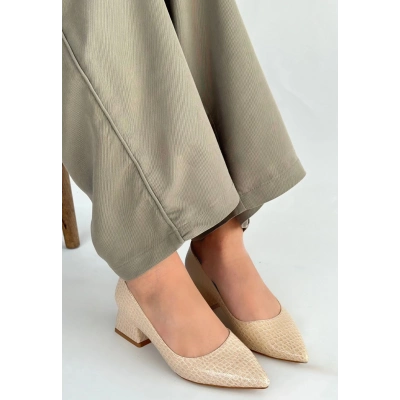 Meort Bej Rugan Topuklu Ayakkabı