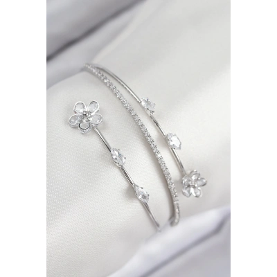 ÇOK SATAN Pirinç Zirkon Taşlı Çiçek Model Gümüş Renk Kadın Bileklik