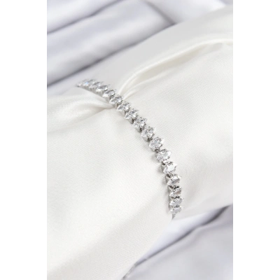 ÇOK SATAN Pirinç Zirkon Taşlı Damla Model Gümüş Renk Asansörlü Kadın Bileklik