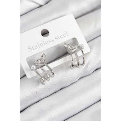 ÇOK SATAN Pirinç Zirkon Taşlı İnci Detaylı Balık Kuyruğu Model Gümüş Renk Kadın Küpe