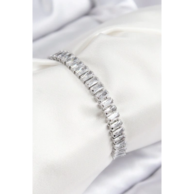 ÇOK SATAN Pirinç Zirkon Taşlı Su Yolu Model Gümüş Renk Asansörlü Kadın Bileklik