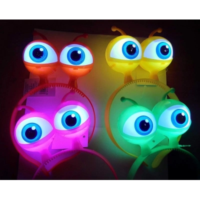 ÇOK SATAN Rengarenk 3 Farklı Fonksiyonda Yanan Led Işıklı Uzaylı Göz Taç 1 Adet 18x12 Cm