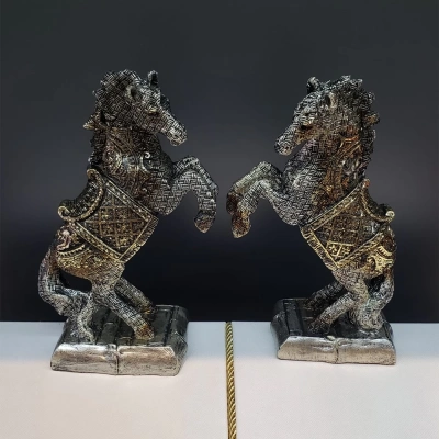 ÇOK SATAN Şaha Kalkan At Biblosu