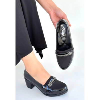 Yoer Siyah Rugan Dolgu Topuk Ayakkabı