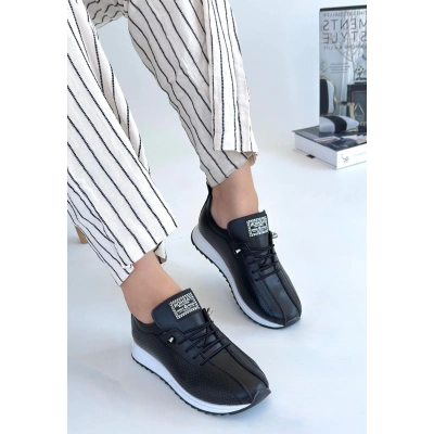 Fiert Siyah Cilt Bağcıklı Spor Ayakkabı