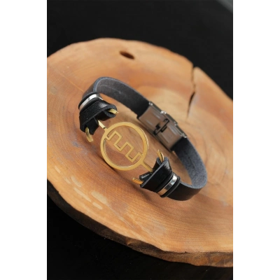 Gold Renk Metal Labirent Tasarım Siyah Renk Deri Erkek Bileklik