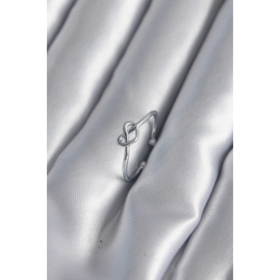 Gümüş Renk Düğüm Kalp Model Kadın Yüzük