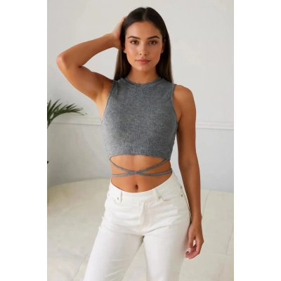 Kadın Gri Çapraz Bağlamalı Crop Top Büstiyer – Modern ve Şık Tasarım
