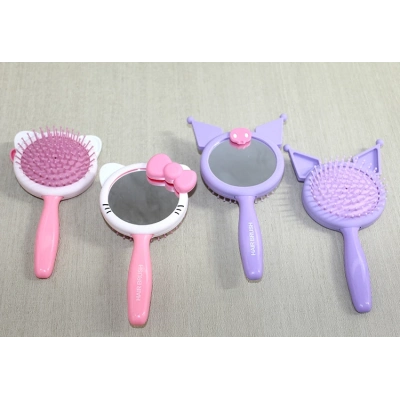 Kuromi, Hello Kitty Karışık Aynalı Tarak