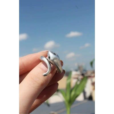 Metal Yılan Figürlü Ayarlamalı Antik Yüzük