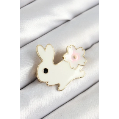 Mineli Çiçek Detaylı Krem Tavşan Figürlü Gold Renk Kadın Broş