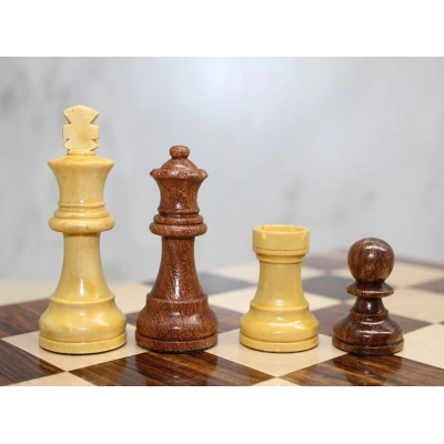 Özel Vernikli Mıknatıs Taşlı Ahşap Katlanabilir Kutulu Satranç Oyunu 30 Cm