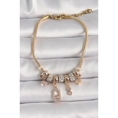 Pirinç Gold Renk Zincir Sallantı Zirkon Taşlı Messika Figür Yıldız Detay Kadın Bileklik