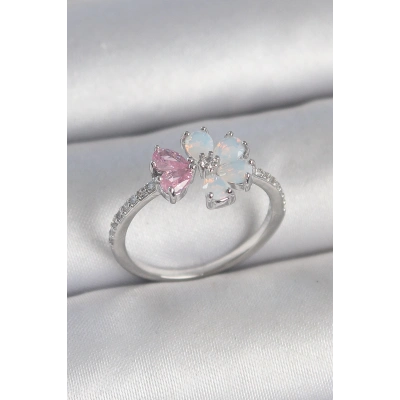 Pirinç Gümüş Renk Beyaz Mineli Pembe Zirkon Taşlı Çiçek Model Kadın Yüzük