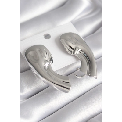 Pirinç Gümüş Renk İşlemeli Kadın Küpe