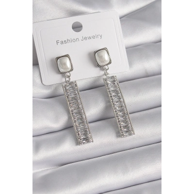 Pirinç Gümüş Renk Kare İnci Zirkon Taşlı Su Yolu Model Kadın Küpe