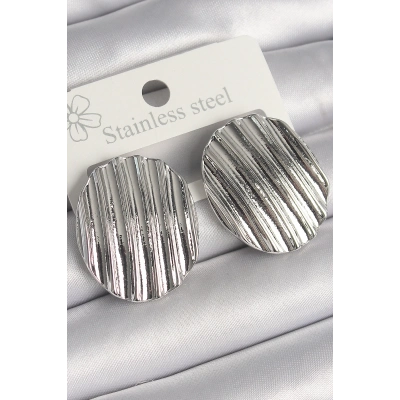 Pirinç Gümüş Renk Sallantı İşlemeli Daire Plaka Model Kadın Küpe