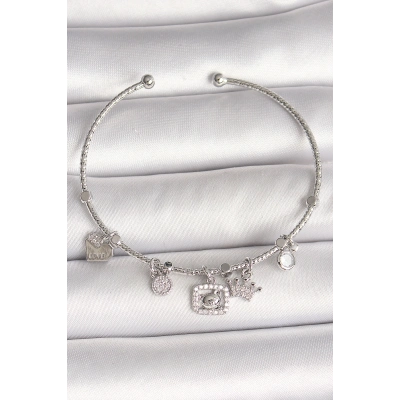 Pirinç Gümüş Renk Sallantı Zirkon Taşlı Ayıcık Figür Taç Detay Charm Kadın Bileklik