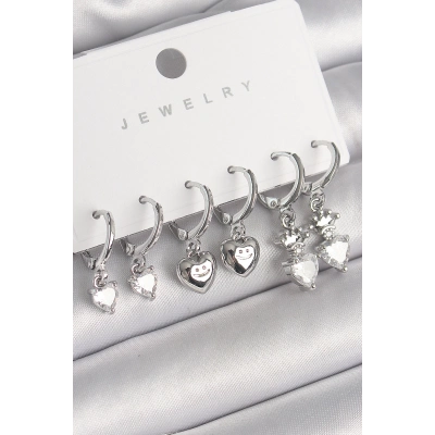 Pirinç Gümüş Renk Sallantı Zirkon Taşlı Kalp Model Taç Detay Kadın Küpe Seti