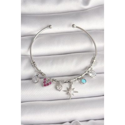 Pirinç Gümüş Renk Sallantı Zirkon Taşlı Kutup Yıldız Figür Kalp Detay Charm Kadın Bileklik