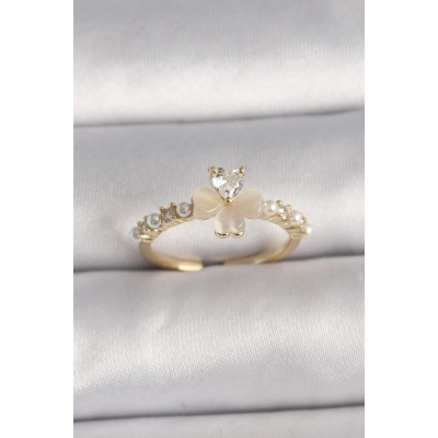 Pirinç Gümüş Renk Zirkon Taşlı Beyaz Mineli Yonca Model İnci Detay Ayarlanabilir Yüzük