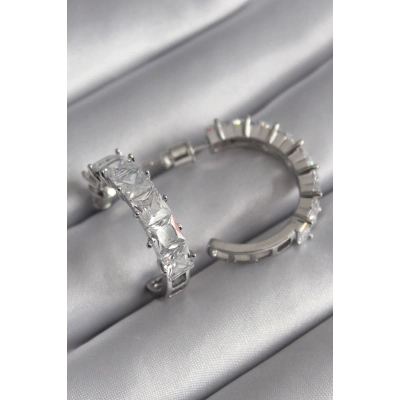 Pirinç Gümüş Renk Zirkon Taşlı Halka Model Kadın Küpe