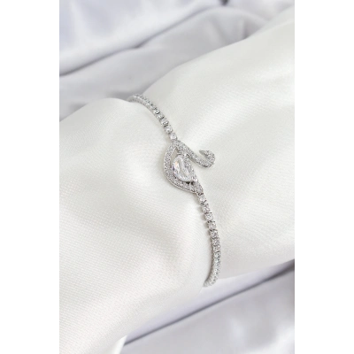 Pirinç Gümüş Renk Zirkon Taşlı Kuğu Model Kadın Bileklik