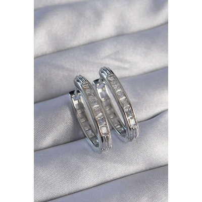 Pirinç Gümüş Renk Zirkon Taşlı Oval Model Küpe