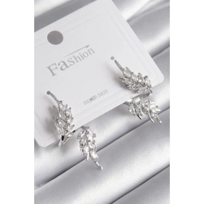 Pirinç Gümüş Renk Zirkon Taşlı Yaprak Model Kadın Küpe