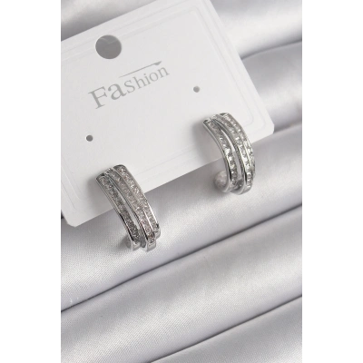 Pirinç Gümüş Renk Zirkon Taşlı Yarım Halka Model Kadın Küpe