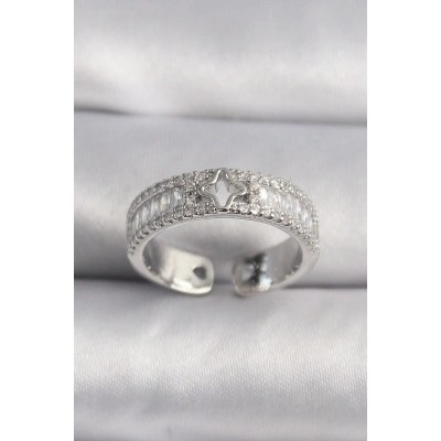 Pirinç Gümüş Renk Zirkon Taşlı Yıldız İşleme VIP Seri Kadın Yüzük