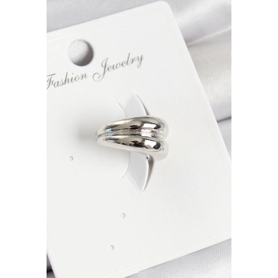 Pirinç Halka Model Gümüş Renk Sağ Kıkırdak Küpe