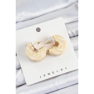 Pirinç Mermer Desenli Vintage Yarım Halka Model Gold Renk Kadın Küpe