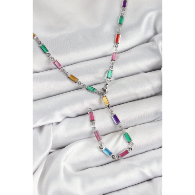 Pirinç Renkli Zirkon Taşlı Dikdörtgen Model Gümüş Renk Kadın Y Kolye